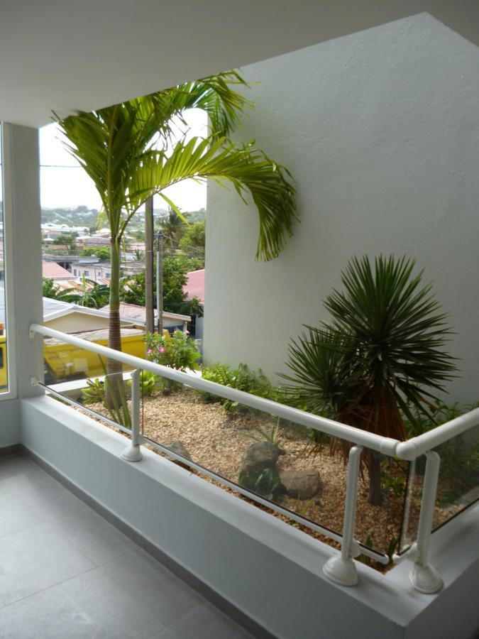 Official Page "Residence Bleu Marine" - Sea View Apartments & Studios - Saint-Martin French Side Grand Case Esterno foto
